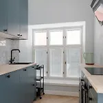 Modern Flat In Historical Building In Area Apartament