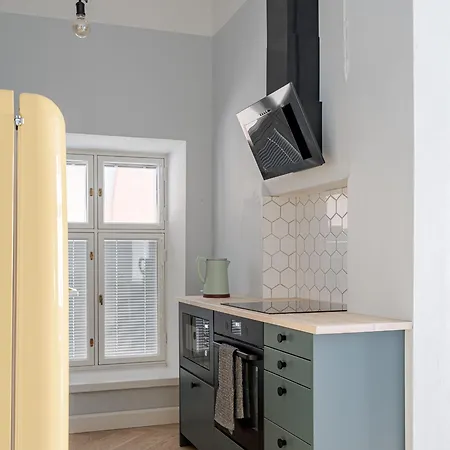 Modern Flat In Historical Building In Area Lägenhet Helsingfors