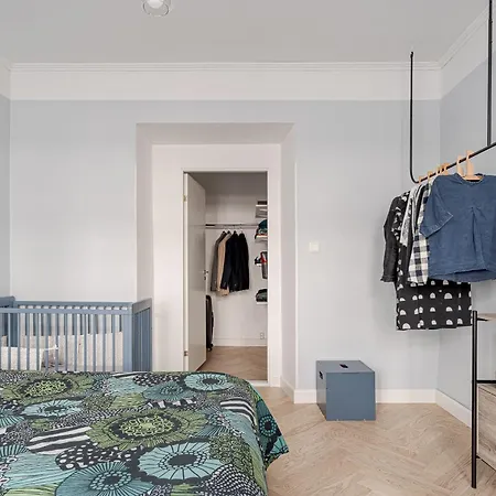 Modern Flat In Historical Building In Area شقة *